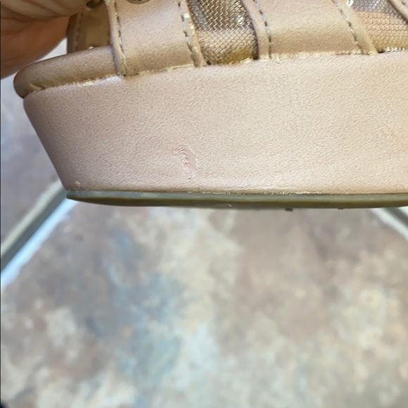 Blush color platform stilettos size 8 - Picture 10 of 13